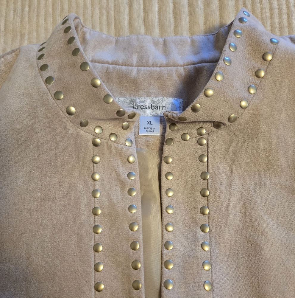 DRESSBARN FAUX SUEDE BEIGE OPEN FRONT JACKET. SIZE XL. - Picture 5 of 10
